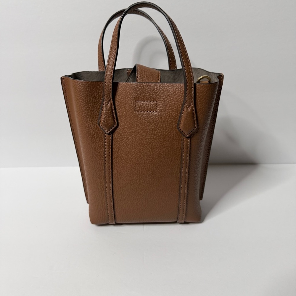 Tory Burch Mini Bag Perfect NEW and never used.   Gorgeous! Light Brown & Grey - Picture 4 of 9